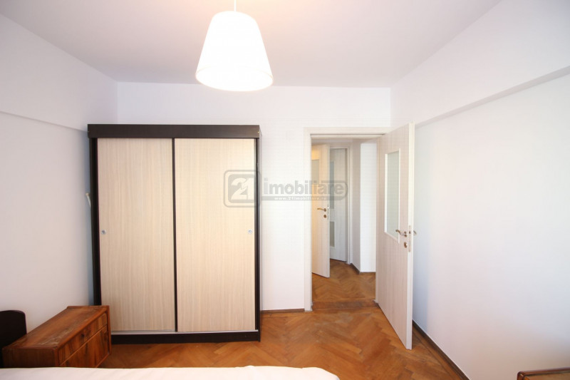 Calea Victoriei, apartament 3 camere, renovat, ideal locuinta/birou, etaj 1/7