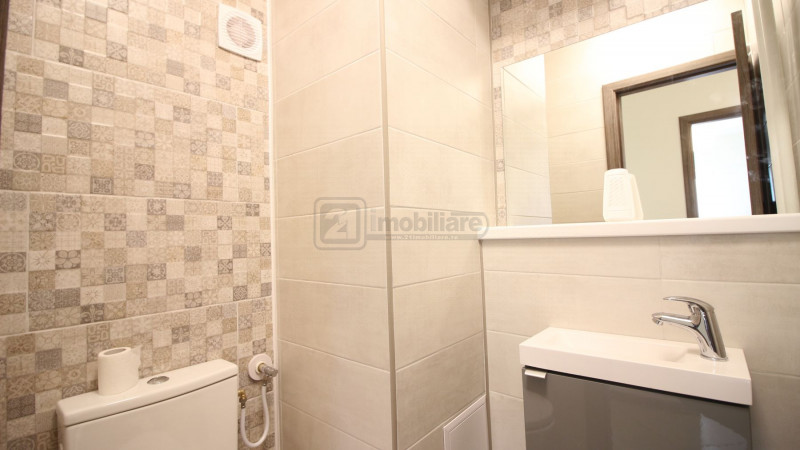 P-ta Lahovari, apartament 3 camere, renovat modern, mobilat, etaj 6/9, bloc 1980