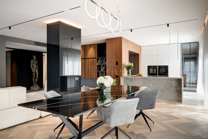 5 camere, 211 mp | Terasă 36 mp, vedere pădure, luminos – Pines Residence