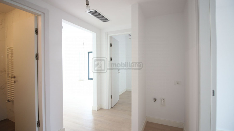 Padurea Baneasa, apartament 4 camere, gradina 88 mp, finisat, bloc nou