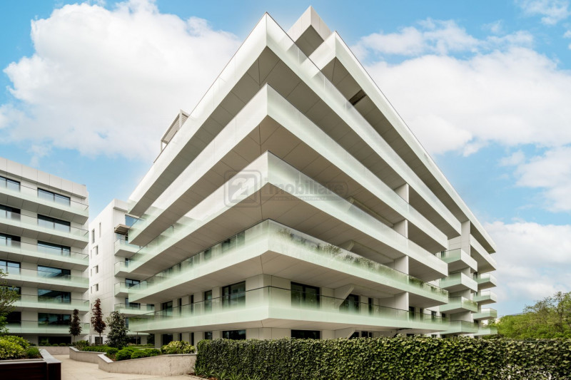 3 camere, 135 mp, terasă 38 mp | Luminos, orientare sud-vest – Pines Residence