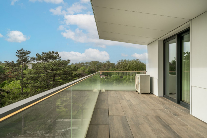 Pines Residence | Apartament 3 Camere | 135 mp | Terasă 38 mp
