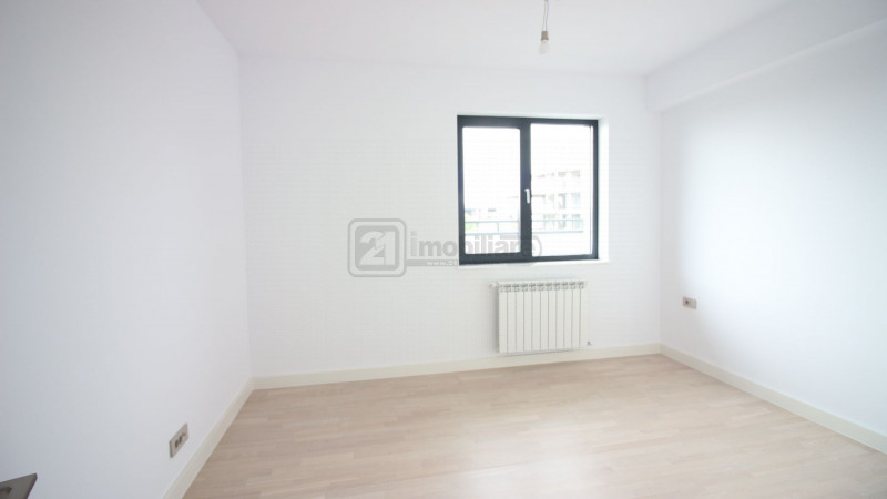 Penthouse 4 camere, 125 mp, terasa 97 mp, etaj 3/3, lift, Băneasa - Jolie Ville