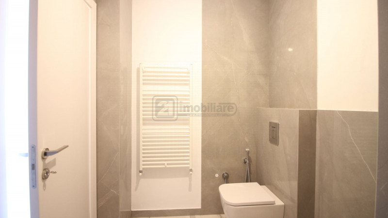 Penthouse 4 camere, 125 mp, terasa 97 mp, etaj 3/3, lift, Băneasa - Jolie Ville