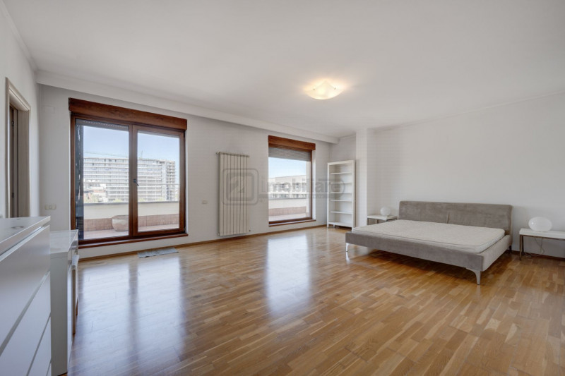 Herăstrău – Penthouse 5 camere, 287 mp utili | Living 70 mp | Terasă 195 mp
