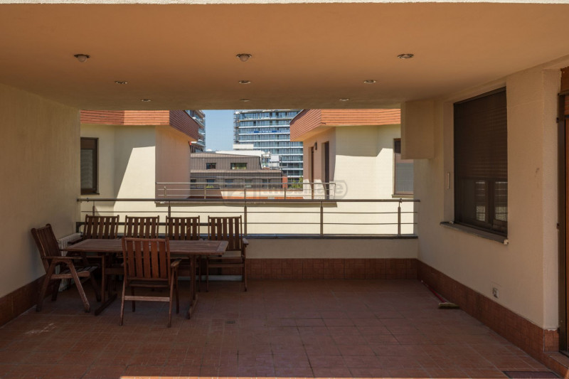 Herăstrău – Penthouse 5 camere, 287 mp utili | Living 70 mp | Terasă 195 mp