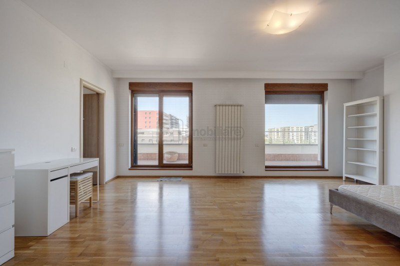 Herăstrău – Penthouse 5 camere, 287 mp utili | Living 70 mp | Terasă 195 mp