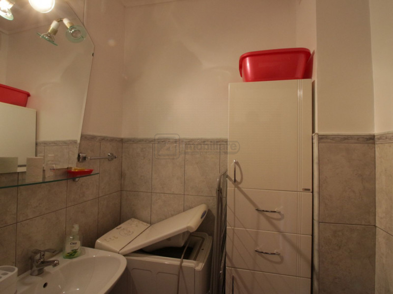 Mall Vitan - Foisorului, apartament 3 camere, 77 mp, decomandat, 2 bai, etaj 5/8