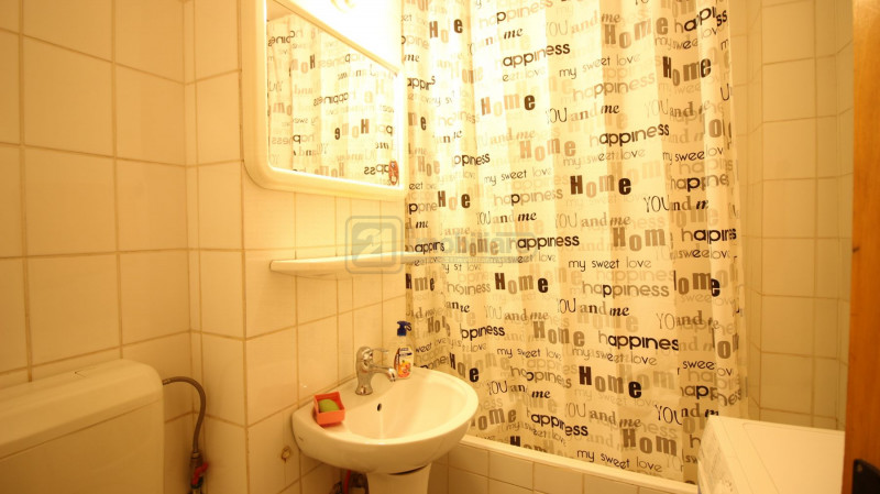 Apartament 2 camere, mobilat, etaj 1/4, Aleea Compozitorilor, aproape de metrou
