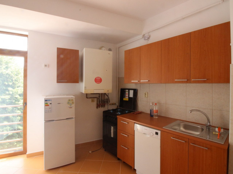 Apartament 2 camere, etaj 3/5, bloc 2008, parcare subterana, Mosilor/ Obor