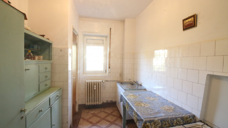 Pta Domenii, apartament 4 camere, etaj 3/3+pod, bloc anvelopat, alei, zona verde