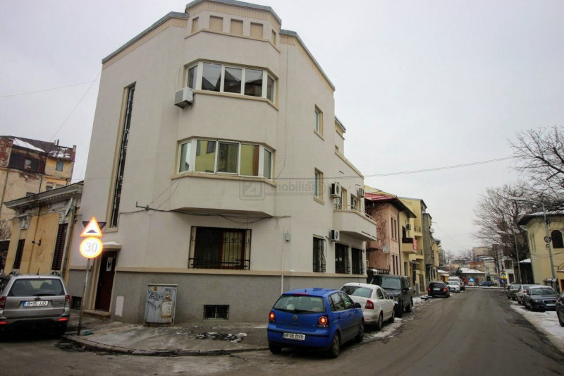 Apartament 2 camere, 90 mp, 2 bai, etaj 2, ideal birouri, Dacia - Toamnei