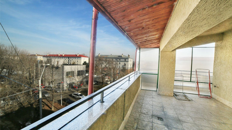 Metrou Jiului, apartament 5 camere, 156 mp, terasa mare, mobilat/ utilat, garaj