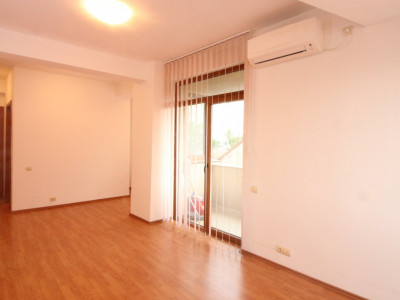 Apartament 2 camere, 2 bai, 65 mp, etaj 2/5, bloc nou, Mosilor/ Obor