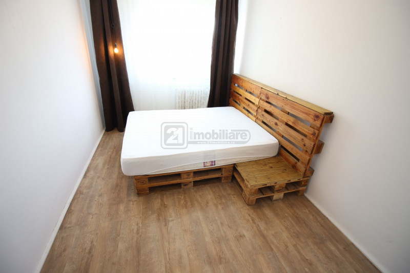 Campia Libertatii., apartament 2 camere, decomandat, mobilat, balcon, etaj 6/10