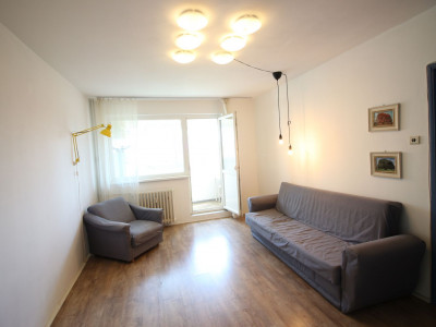 Campia Libertatii., apartament 2 camere, decomandat, mobilat, balcon, etaj 6/10