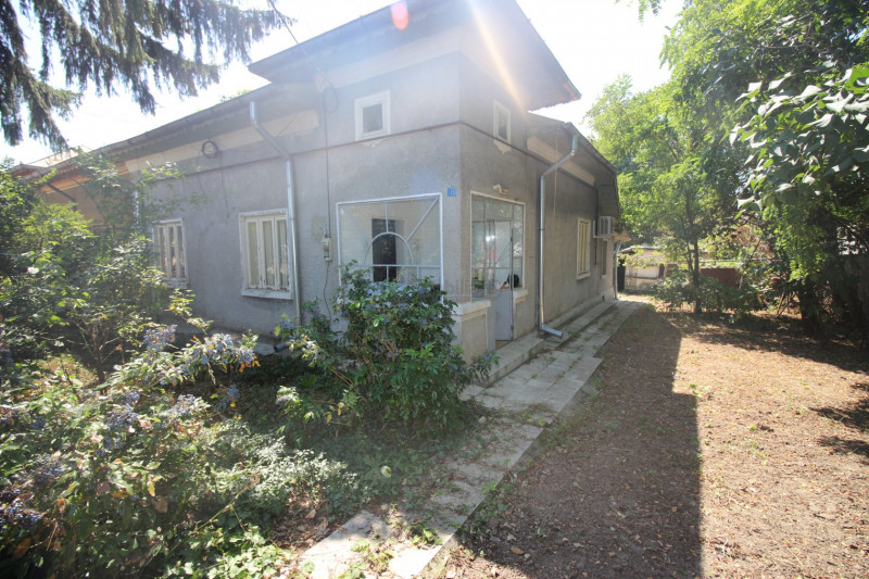 Comuna Vidra/Central, 20 min.din Bucuresti, casa renovata, teren 1150, utilitati