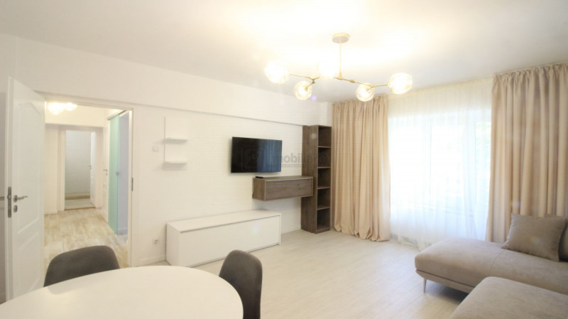 Calea Calarasilor/ Hyperion, apartament 2 camere,prima inchiriere,mobilat modern