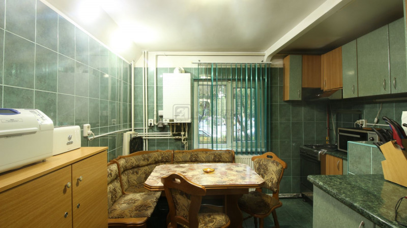 D-na Ghica/Lidl,apartament 4 camere,100 mp,bloc 1990,centrala proprie,2 balcoane