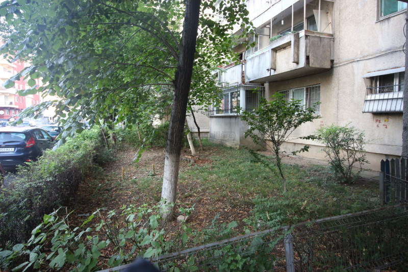 Baicului, apartament 4 camere, 100 mp,P/4,bloc 1990,centrala proprie, 2 balcoane