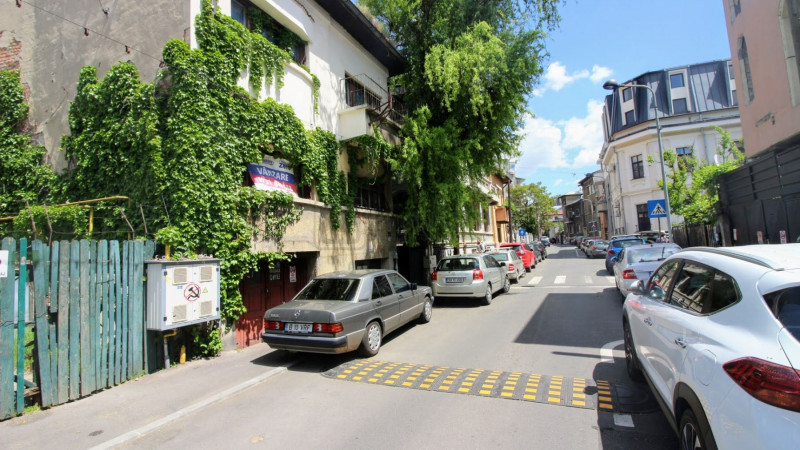 Sala Radio - Transilvaniei, apartament in vila, curte proprie