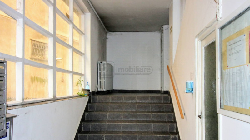 Calea Victoriei-Palatul Stirbei, apartament 3 camere, etaj 1/7, vedere laterala