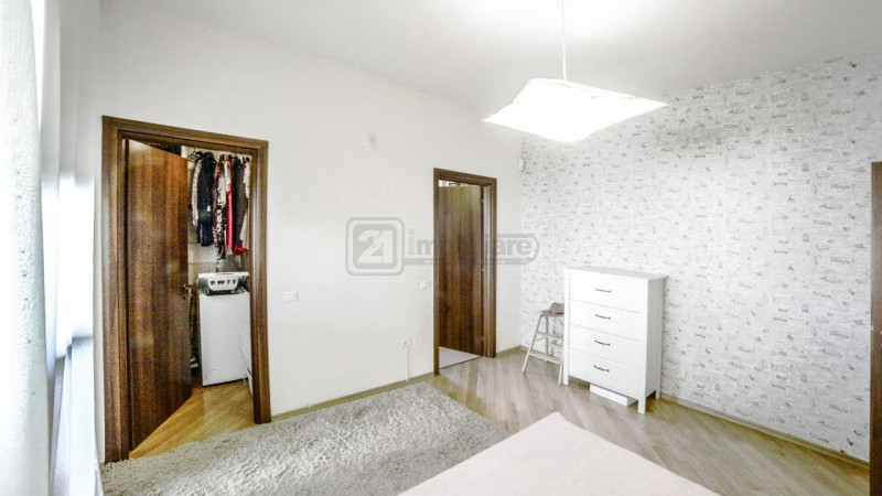 Metrou Jiului, penthouse mobilat, 5 camere,120 mp + terasa 36 mp + garaj + 2boxe