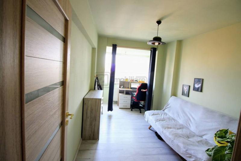 Cismigiu - Plevnei, apartament 3 camere, etaj 5/8, renovat, vedere panoramica