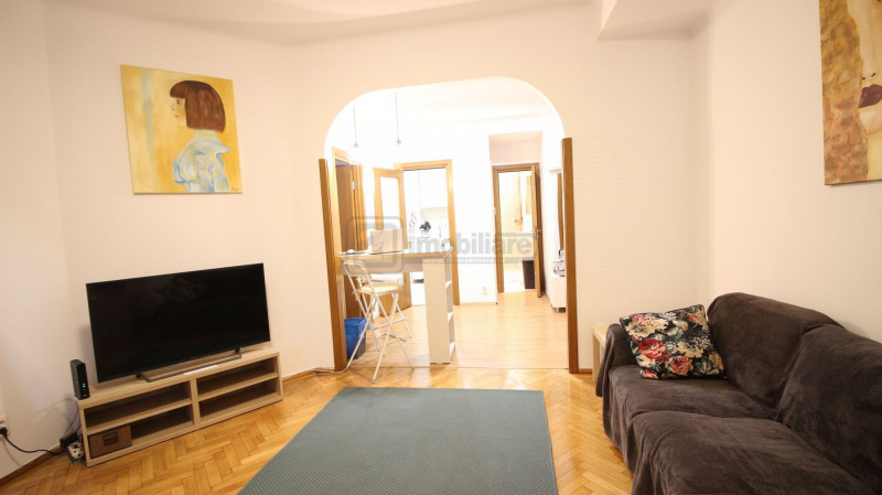 Luterana/ Radisson, apartament cochet, 3 camere, renovat, complet mobilat/utilat