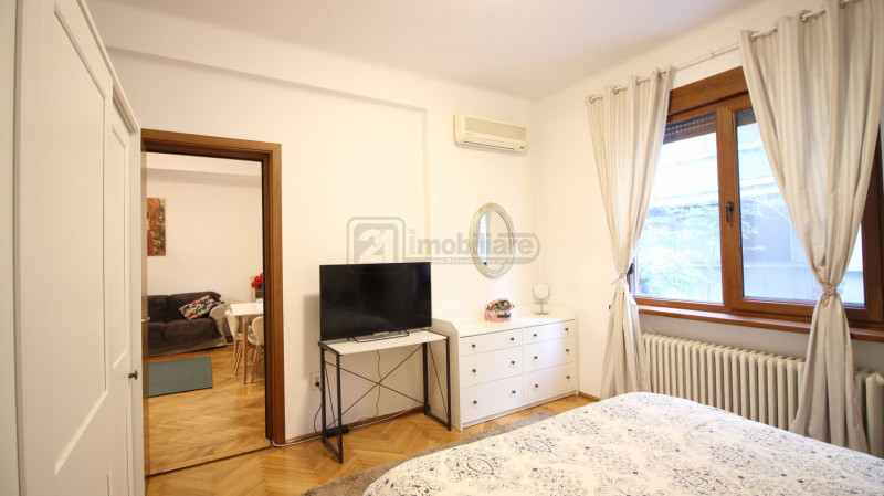 Luterana/ Radisson, apartament cochet, 3 camere, renovat, complet mobilat/utilat