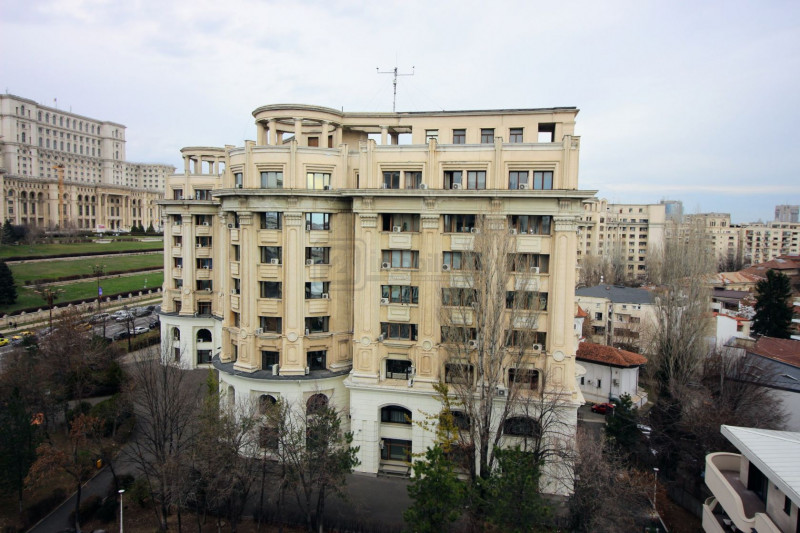 Libertatii - Parlament, apartament 3 camere, 2 bai, decomandat, locuinta / birou