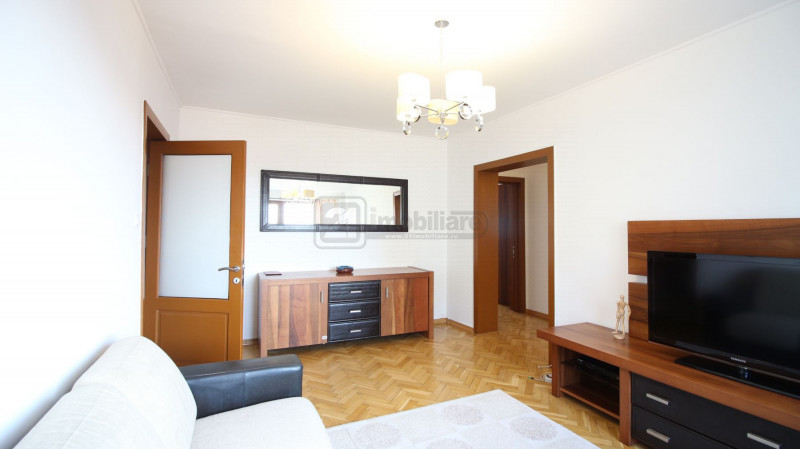 Apartament 3 camere,finisat,mobilat/ utilat complet,2 pasi de metrou P-ta Muncii