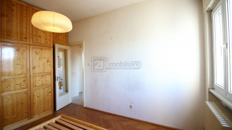 Cismigiu, apartament 2 camere, centrala proprie, et.4/5, lift, fara risc seismic